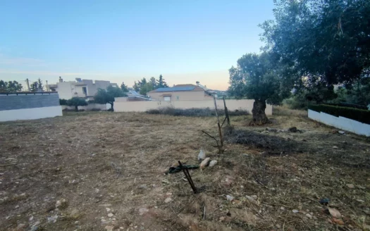 Οικόπεδο, 703 τ.μ.